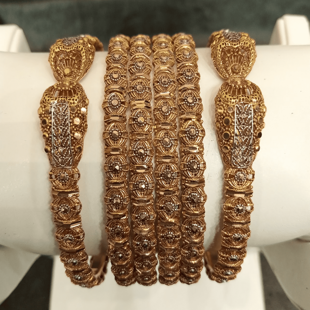 antique-bangles-1-optim
