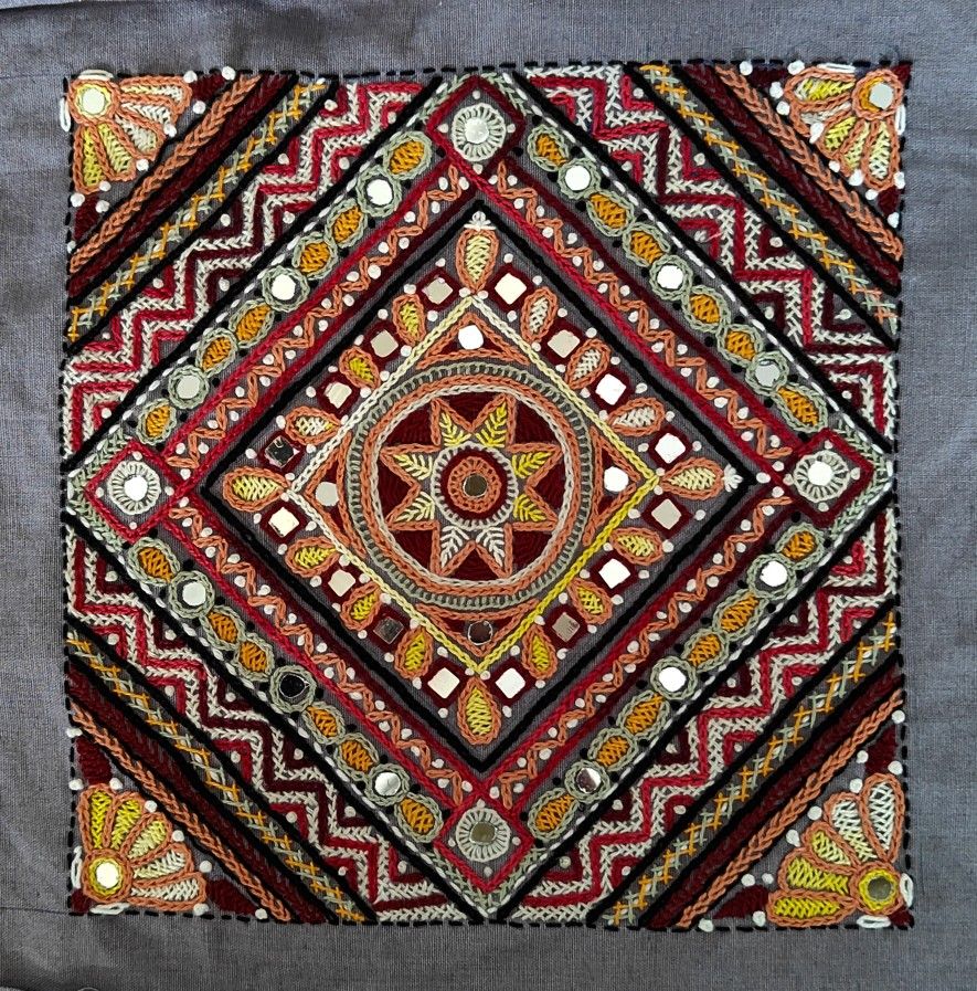 embroidered-cushions-4