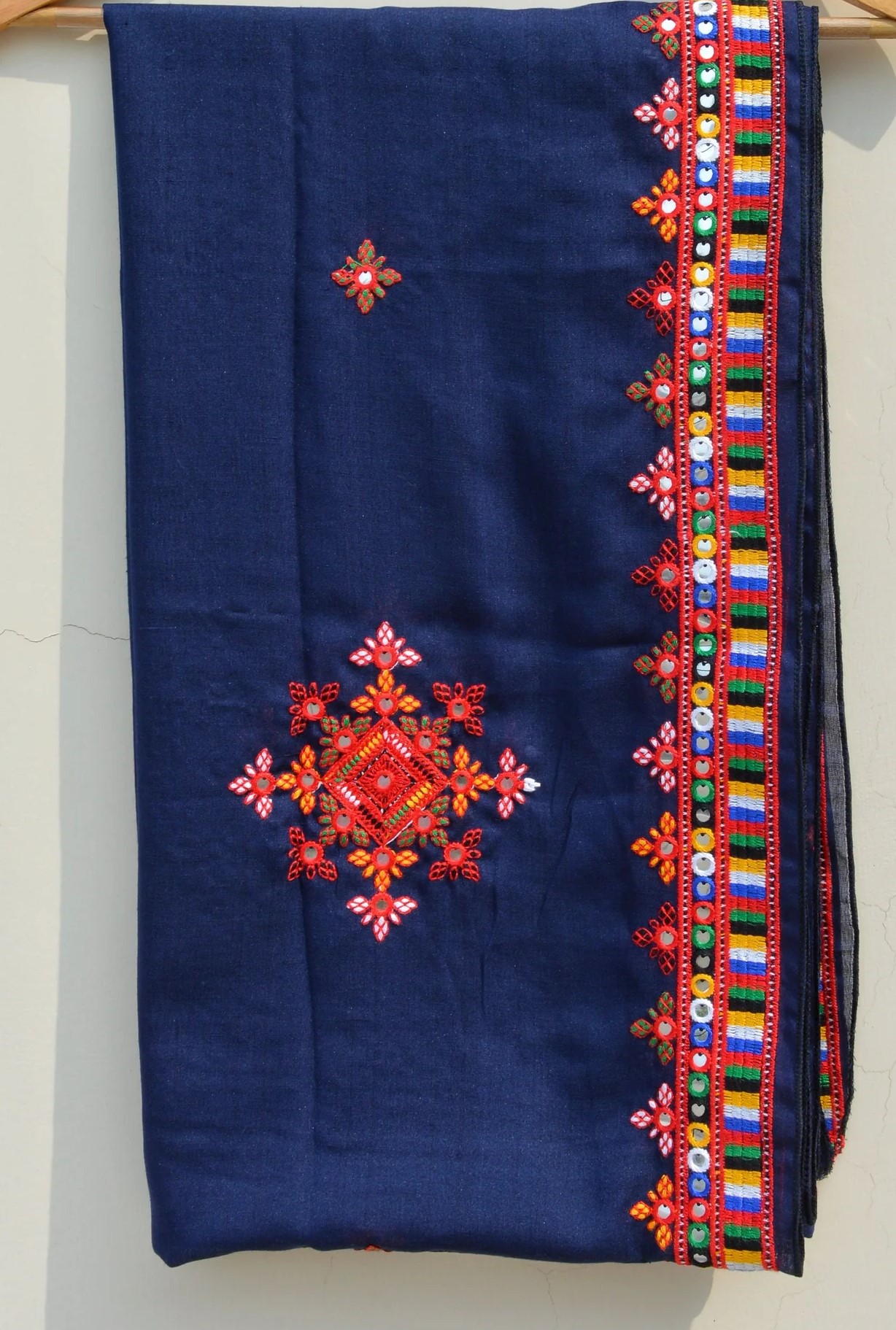 Sindhi Embroidery-Hurmacho-3