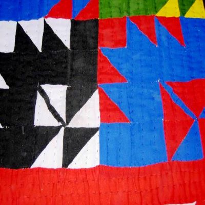 ralli geometric-up close