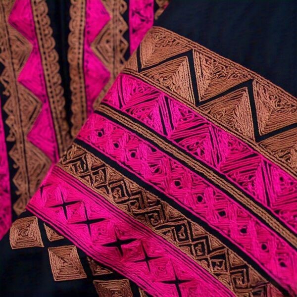 swati-embroidery-2_600